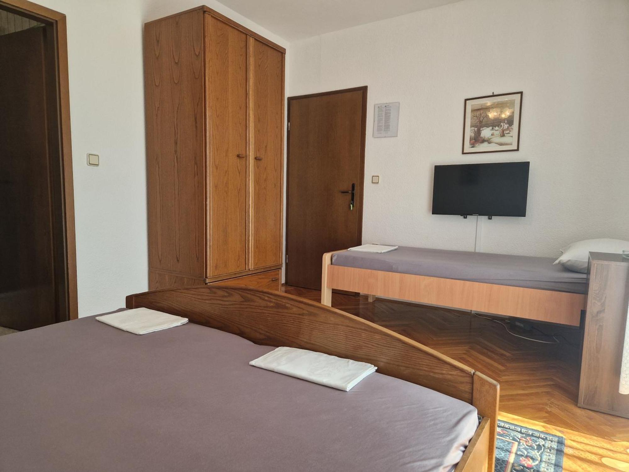 Apartments Vuksan Rab Town Szoba fotó